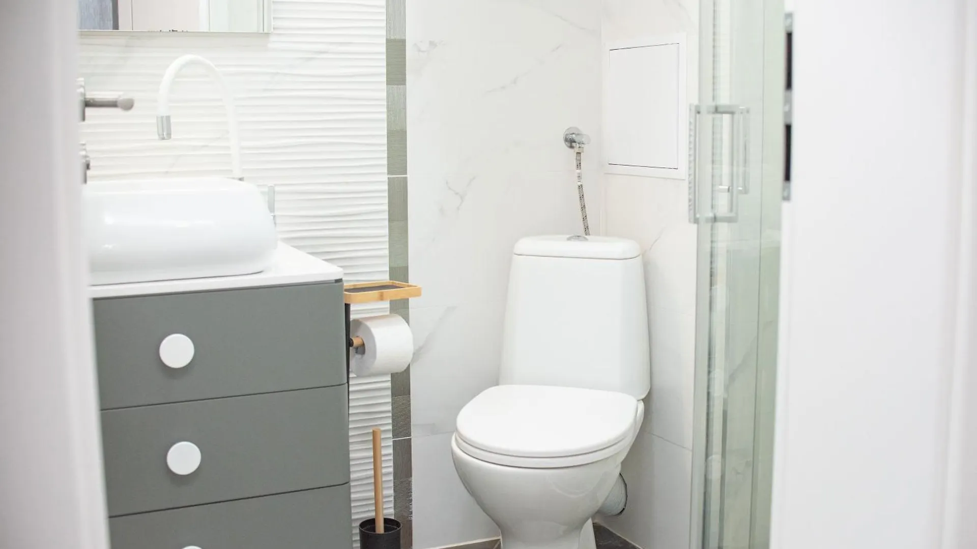 Studio Violet Burgas 0*,